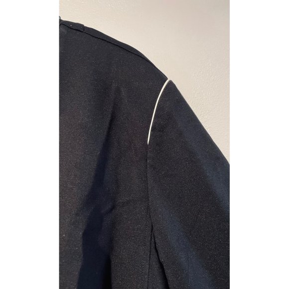 Amanda & Chelsea One Button Piped Ponte Knit Blazer in Black 2X - Picture 4 of 7